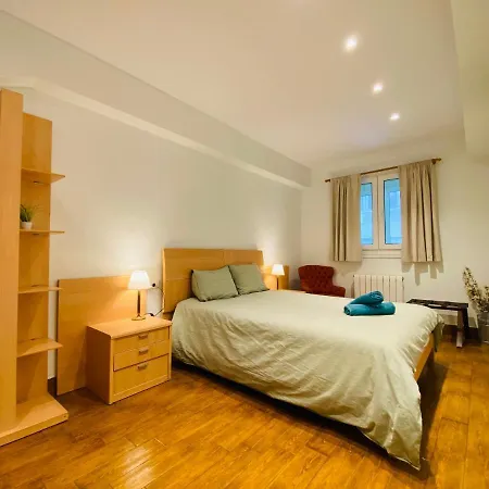 Casa Naranja - Centrally Located, Spacious, Unique *