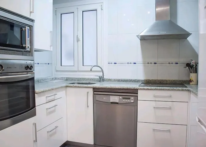 Casa Naranja - Centrally Located, Spacious, Unique Сан-Себастьян