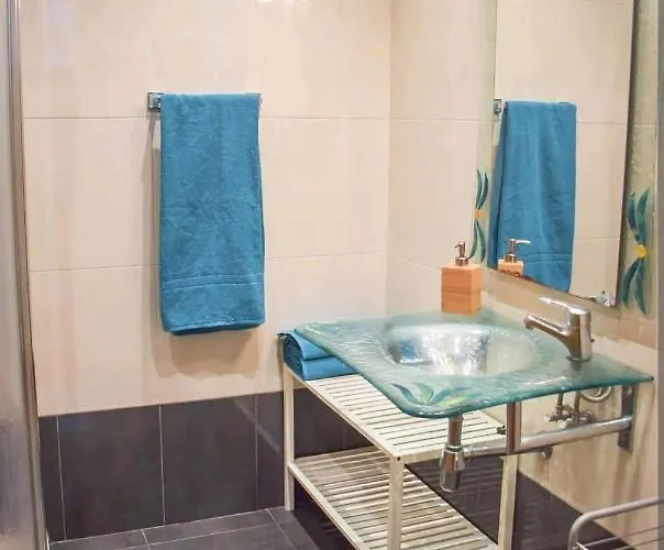 Casa Naranja - Centrally Located, Spacious, Unique Сан-Себастьян