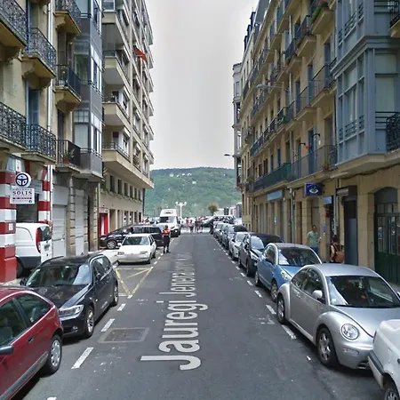 Casa Naranja - Centrally Located, Spacious, Unique * 圣塞瓦斯蒂安